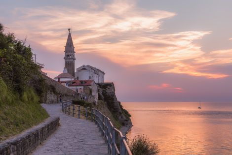 Cultural pathways around Piran