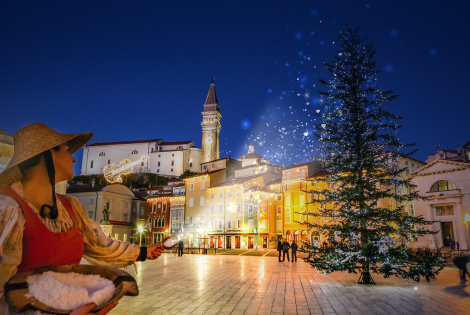 Praznična tržnica v Piranu in Luciji